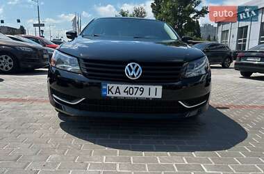 Седан Volkswagen Passat 2014 в Києві