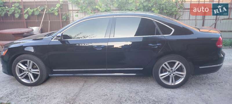 Седан Volkswagen Passat 2015 в Броварах