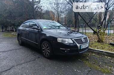 Седан Volkswagen Passat 2006 в Берегово