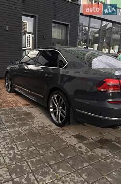 Седан Volkswagen Passat 2016 в 