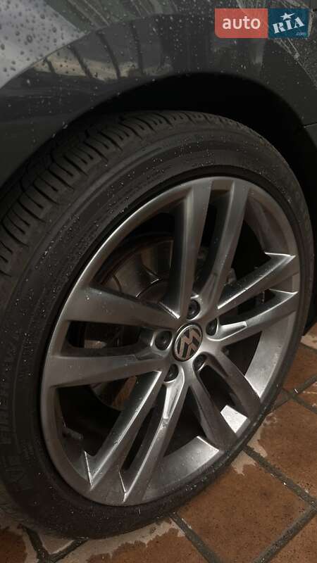 Седан Volkswagen Passat 2016 в Черкассах