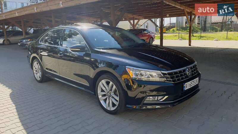 Седан Volkswagen Passat 2015 в Києві