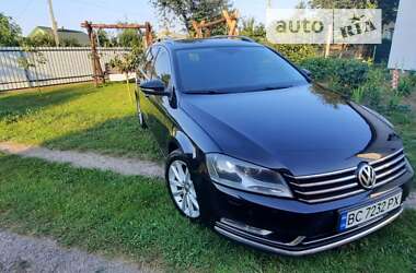 Универсал Volkswagen Passat 2011 в Львове