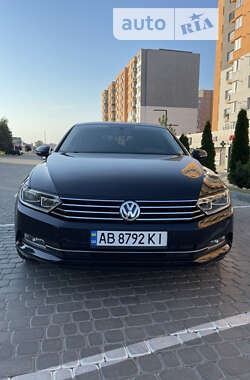 Седан Volkswagen Passat 2017 в Вінниці