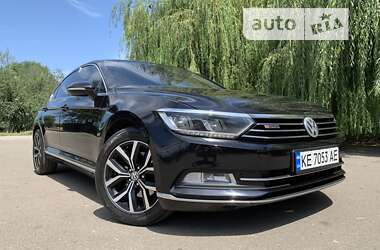 Седан Volkswagen Passat 2015 в Кривому Розі