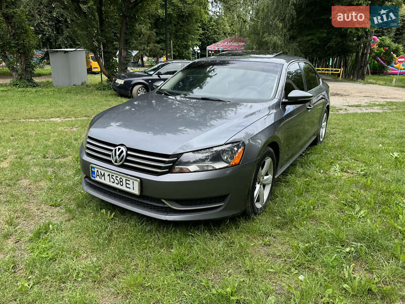 Volkswagen Passat 2012