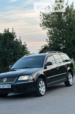 Универсал Volkswagen Passat 2003 в Ровно