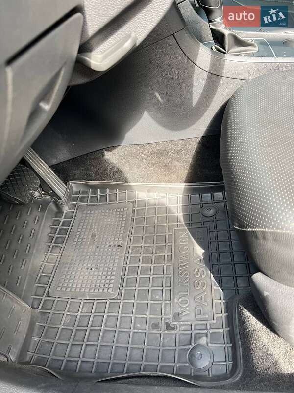 Седан Volkswagen Passat 2014 в Запорожье фото 4 Седан Volkswagen Passat 2014 в Запорожье