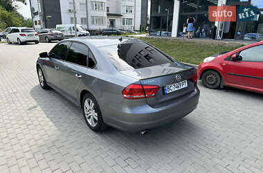 Седан Volkswagen Passat 2012 в Львове