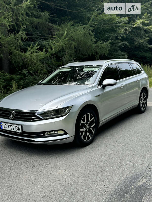 Універсал Volkswagen Passat 2016 в Львові