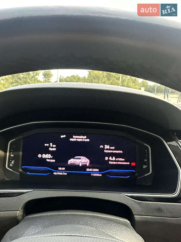 Седан Volkswagen Passat 2020 в Черновцах