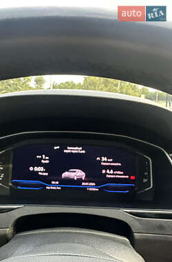Седан Volkswagen Passat 2020 в 