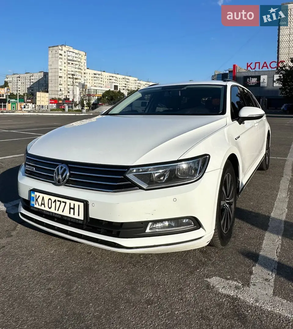 2018 Volkswagen Passat - мініатюра 16
