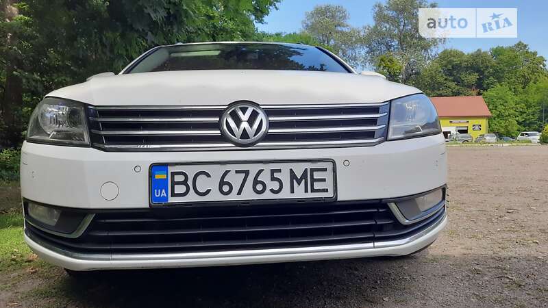 Универсал Volkswagen Passat 2011 в Львове