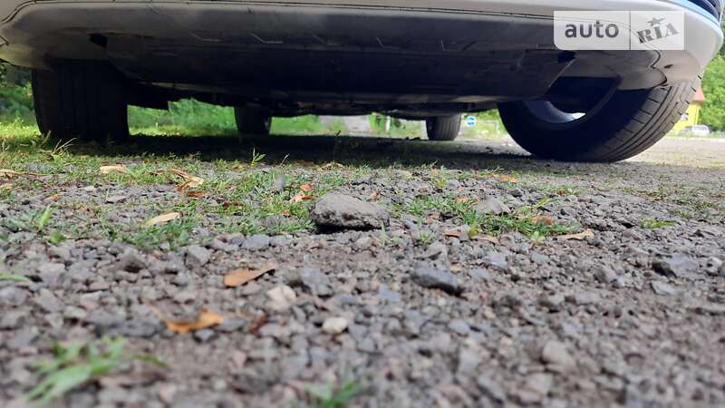 Универсал Volkswagen Passat 2011 в Львове