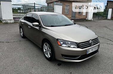 Седан Volkswagen Passat 2014 в Пирятине