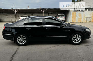 Седан Volkswagen Passat 2008 в Павлограді