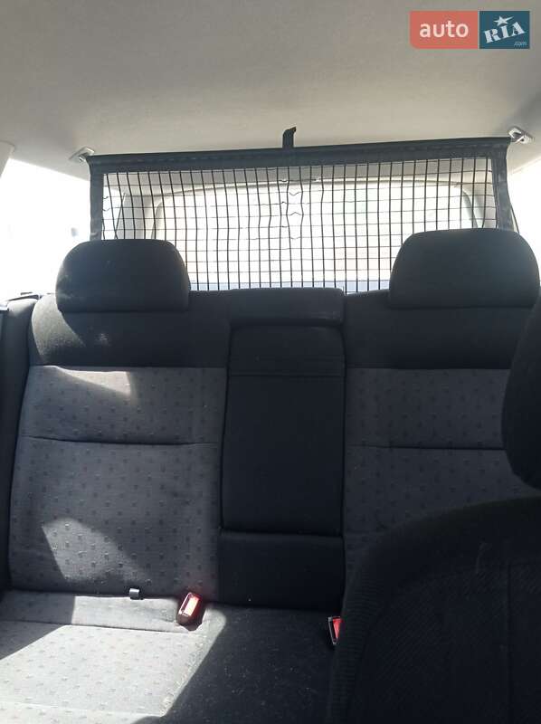 Универсал Volkswagen Passat 2000 в Коломые