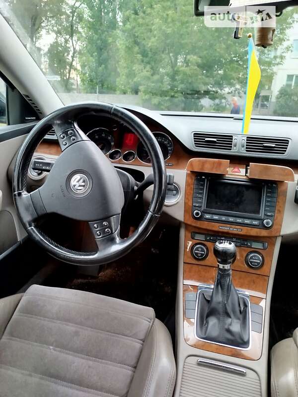 Седан Volkswagen Passat 2005 в Кременчуге фото 9 Седан Volkswagen Passat 2005 в Кременчуге