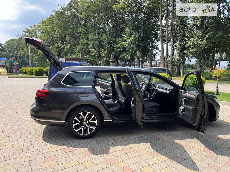 Универсал Volkswagen Passat 2018 в Мукачево