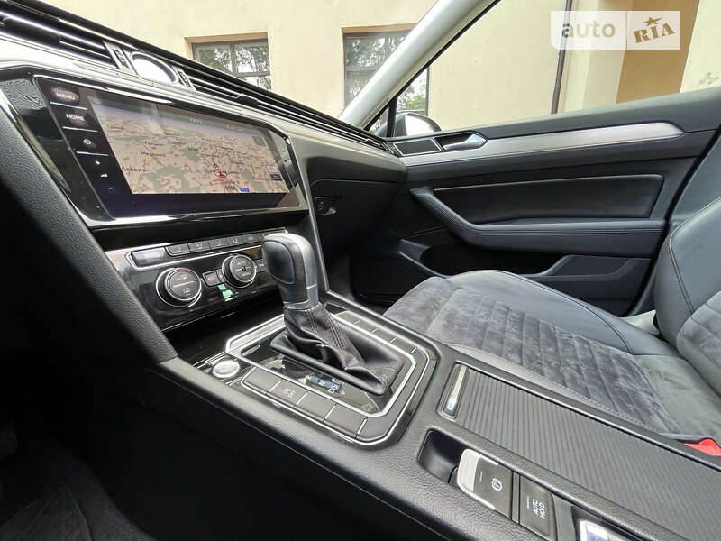 Универсал Volkswagen Passat 2018 в Мукачево