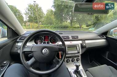 Універсал Volkswagen Passat 2008 в Здолбуніві