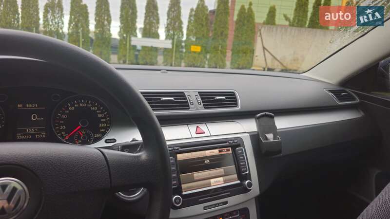 Универсал Volkswagen Passat 2010 в Шептицькому