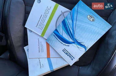 Седан Volkswagen Passat 2012 в 