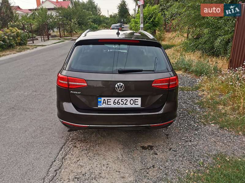 Универсал Volkswagen Passat 2016 в Днепре