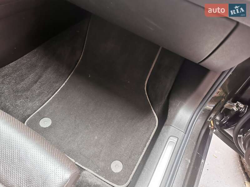 Универсал Volkswagen Passat 2016 в Днепре