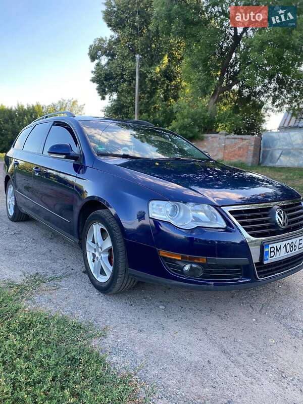 Універсал Volkswagen Passat 2006 в Ромнах