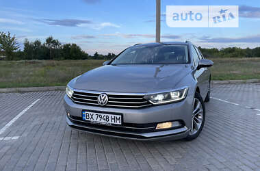 Универсал Volkswagen Passat 2017 в Хмельницком