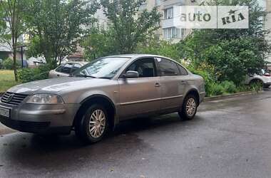 Седан Volkswagen Passat 2002 в Вінниці