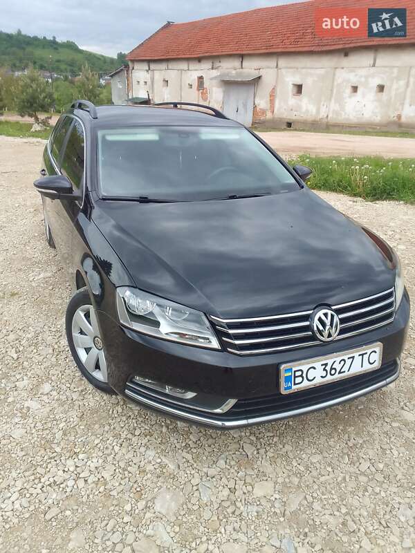 Универсал Volkswagen Passat 2012 в Львове фото 6 Универсал Volkswagen Passat 2012 в Львове