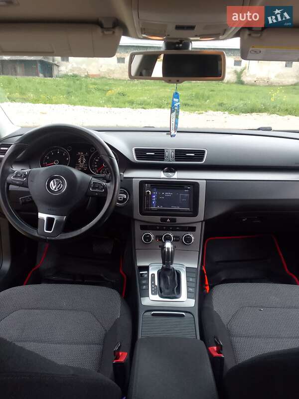 Универсал Volkswagen Passat 2012 в Львове фото 12 Универсал Volkswagen Passat 2012 в Львове