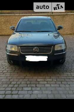 Седан Volkswagen Passat 2005 в Луцьку