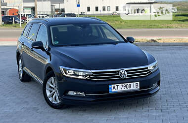 Универсал Volkswagen Passat 2018 в Киеве