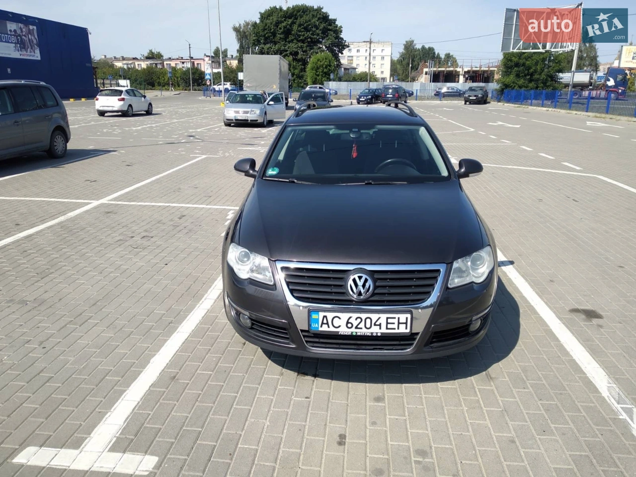 2010 Volkswagen Passat - мініатюра 6