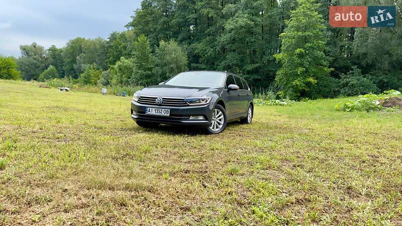 Универсал Volkswagen Passat 2015 в Украинке