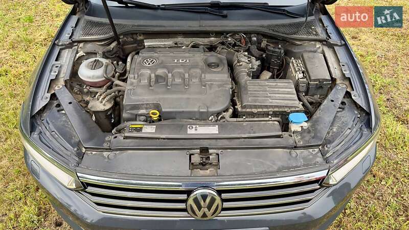Универсал Volkswagen Passat 2015 в Украинке