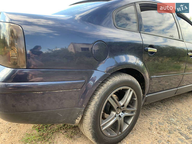 Седан Volkswagen Passat 1997 в Кам'янці-Бузькій