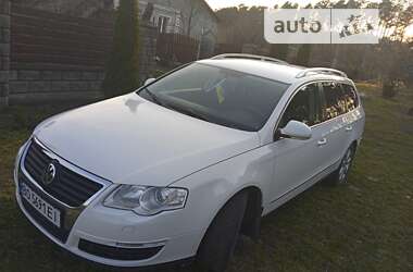 Универсал Volkswagen Passat 2010 в Кременце