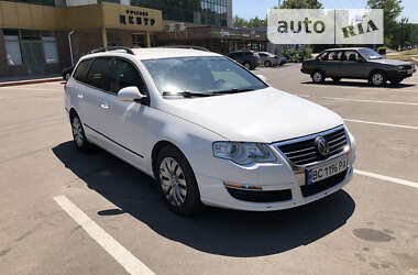 Універсал Volkswagen Passat 2007 в Миколаєві