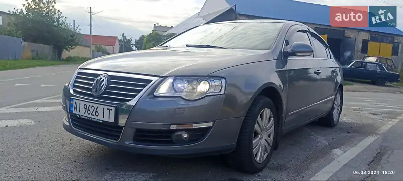 Седан Volkswagen Passat 2005 в 