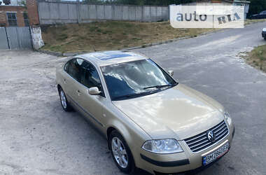 Седан Volkswagen Passat 2002 в Сумах