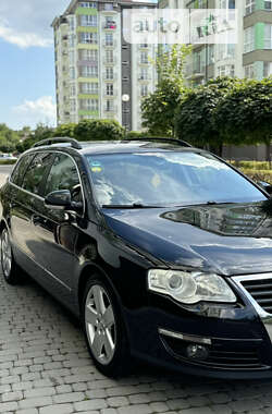 Універсал Volkswagen Passat 2009 в Івано-Франківську