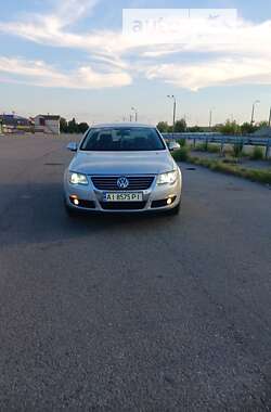 Седан Volkswagen Passat 2006 в Жашківу