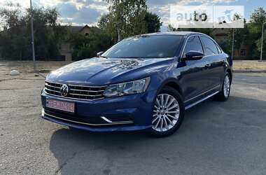 Седан Volkswagen Passat 2016 в Кривому Розі