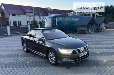 Седан Volkswagen Passat 2015 в Заріччі