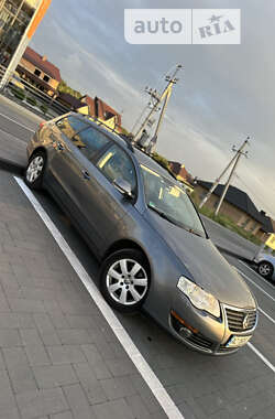 Универсал Volkswagen Passat 2008 в Луцке